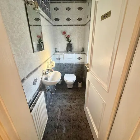 Peaceful & Spacious With A Beautiful Garden * Ljubljana